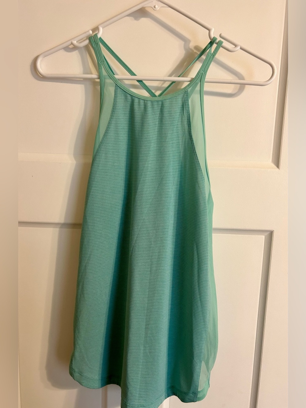 Lululemon aqua green workout tank. Size 6.